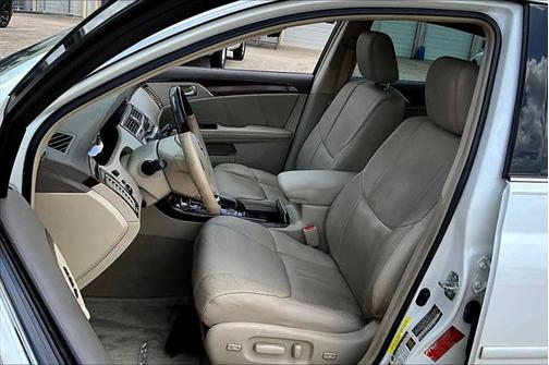 2010 Toyota Avalon Limited