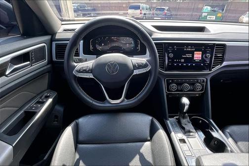 2023 Volkswagen Atlas 3.6L SE w/Technology