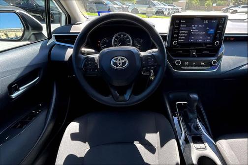 Super White 2021 Toyota Corolla LE