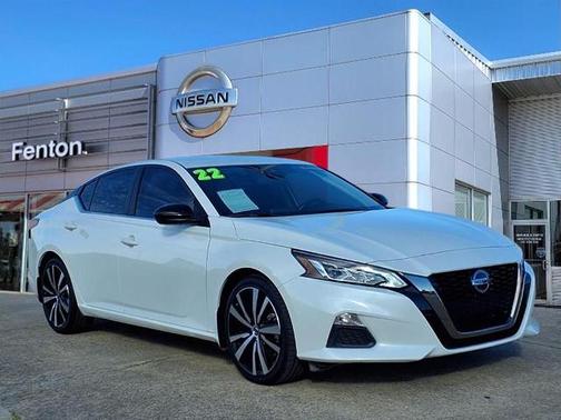 2022 Nissan Altima 2.5 SR