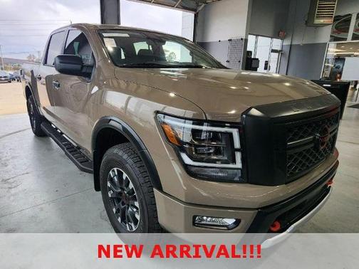 2024 Nissan Titan PRO-4X