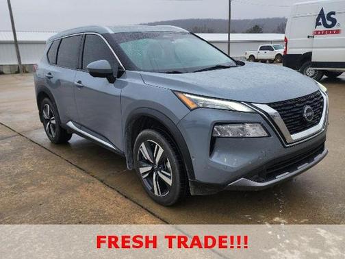 2022 Nissan Rogue SL