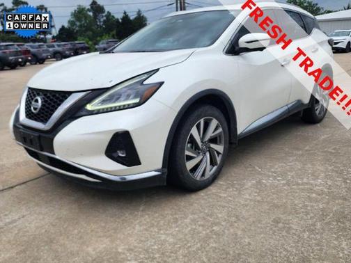 White 2020 Nissan Murano SL