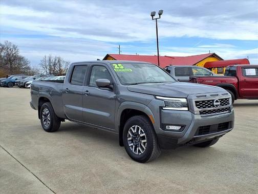 2025 Nissan Frontier SL