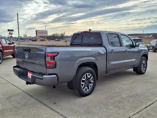 2025 Nissan Frontier SL