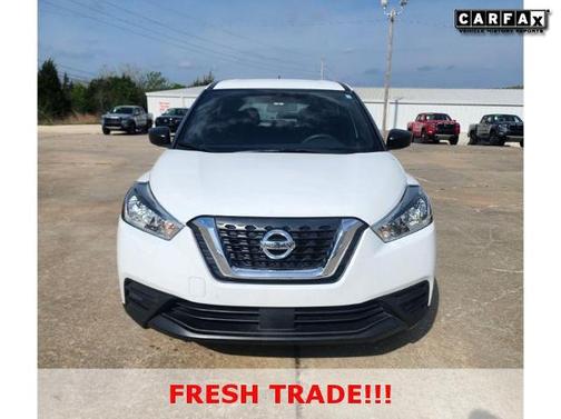 2020 Nissan Kicks S