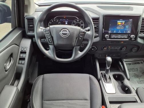 2022 Nissan Frontier S