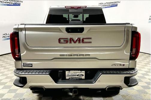 2022 GMC Sierra 1500 AT4