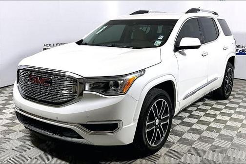 White Frost Tri-Coat 2019 GMC Acadia DENALI