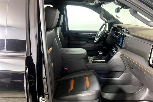Onyx Black 2025 GMC Sierra 1500 AT4