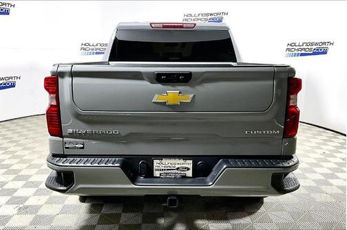 2025 Chevrolet Silverado 1500 CUSTOM