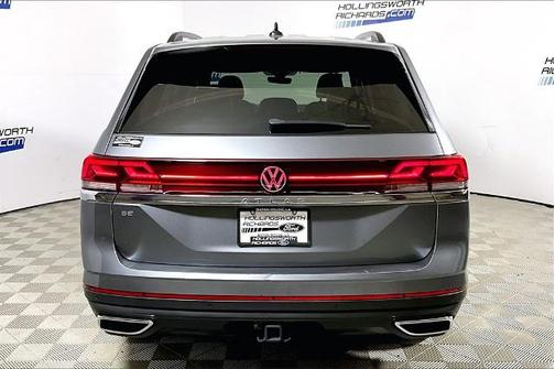 2024 Volkswagen Atlas 2.0T SE W/ TECHNOLOGY