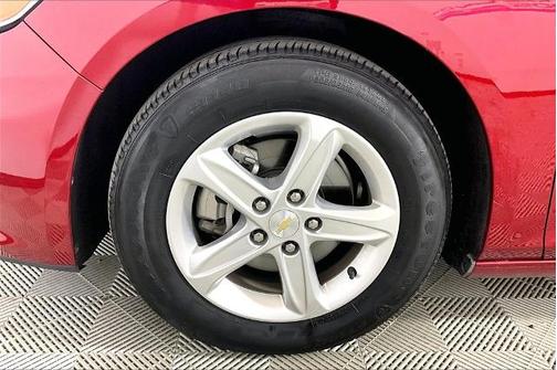 2024 Chevrolet Malibu LT W/1LT