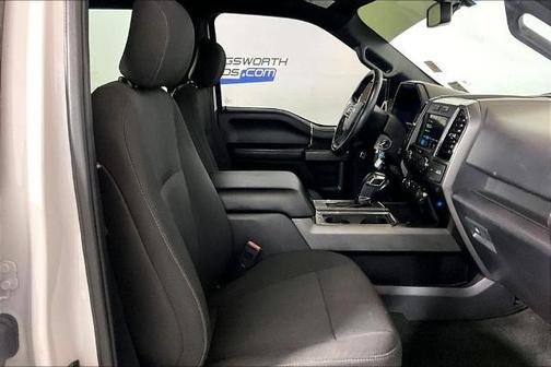OXFORD WHITE 2019 Ford F-150 XLT