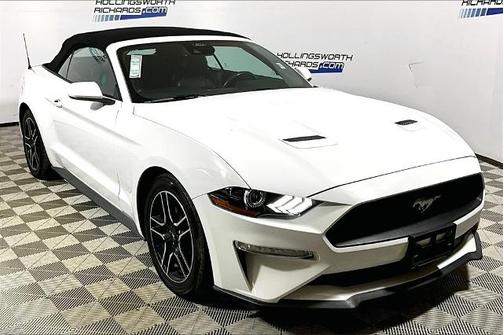 2023 Ford Mustang ECOBOOST PREMIUM
