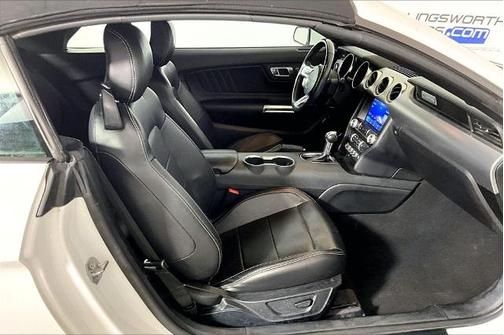 2023 Ford Mustang ECOBOOST PREMIUM