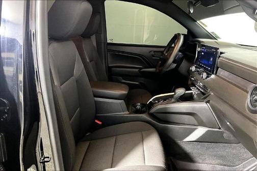 2025 Chevrolet Colorado WT