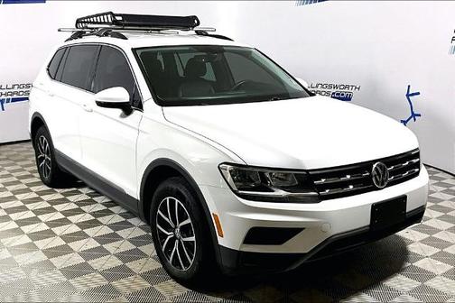 Pure White 2021 Volkswagen Tiguan 2.0T SE