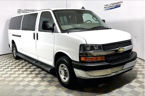 2023 Chevrolet Express 3500 LT