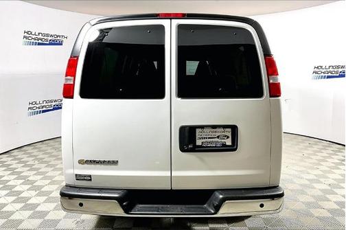 2023 Chevrolet Express 3500 LT