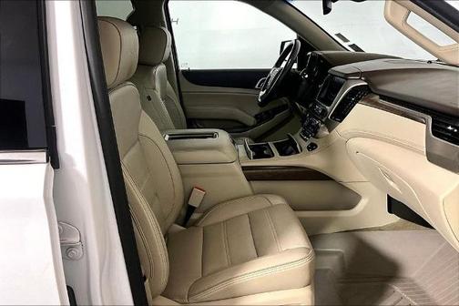 Summit White 2019 GMC Yukon XL DENALI