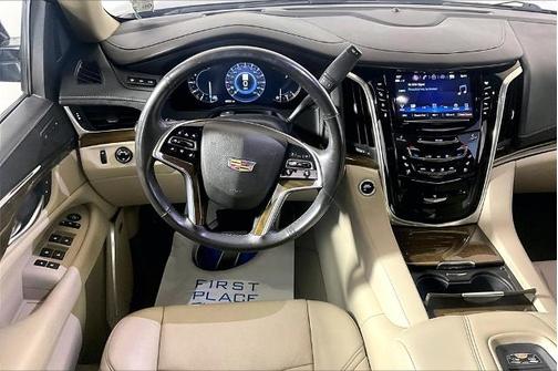 2019 Cadillac Escalade LUXURY