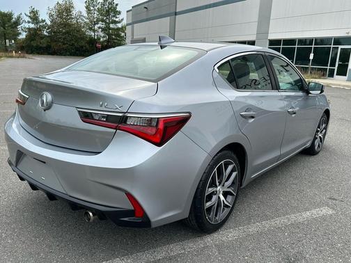 2019 Acura ILX Technology Package