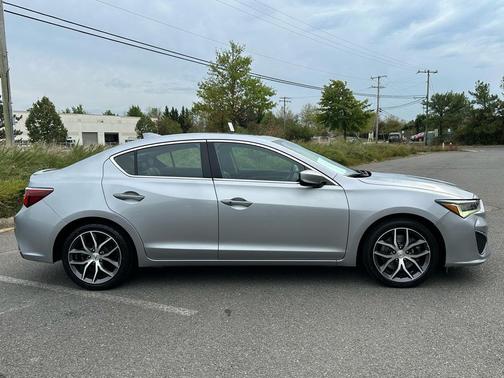 2019 Acura ILX Technology Package