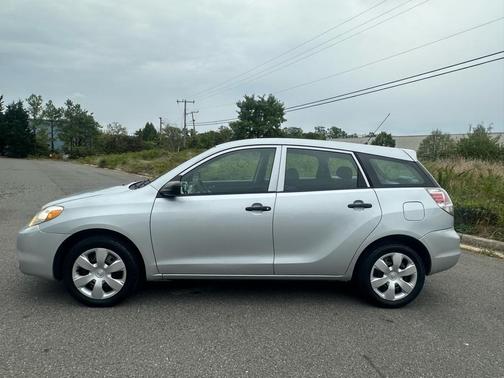 2007 Toyota Matrix Base