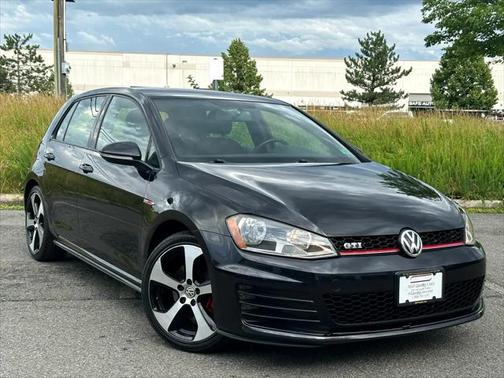 2016 Volkswagen Golf GTI 2.0T S 4-Door