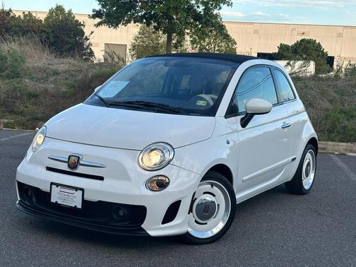 2015 FIAT 500 Lounge