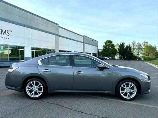2014 Nissan Maxima SV