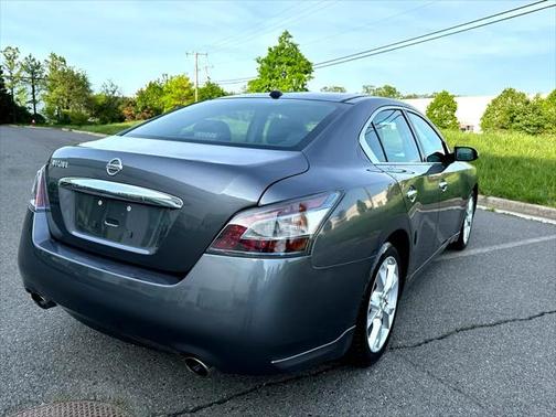 2014 Nissan Maxima SV