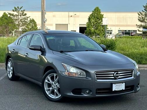 2014 Nissan Maxima SV
