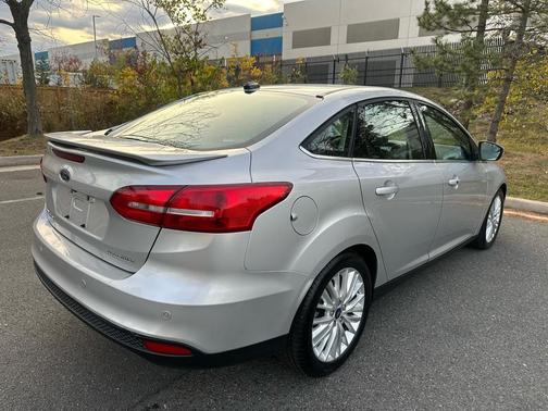 2018 Ford Focus Titanium