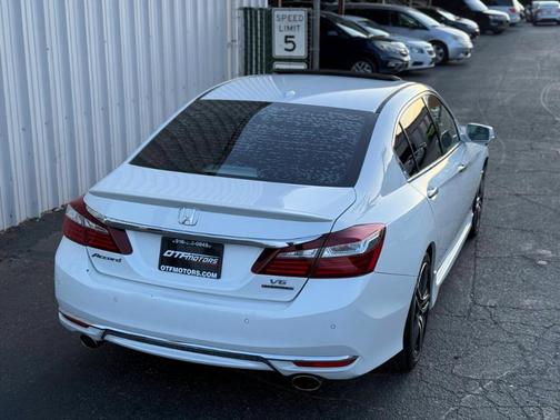 White 2016 Honda Accord Touring