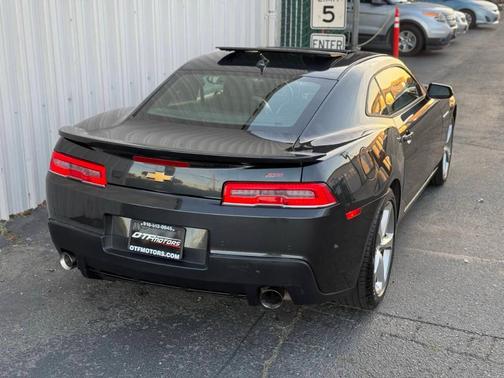 Gray 2014 Chevrolet Camaro 2SS