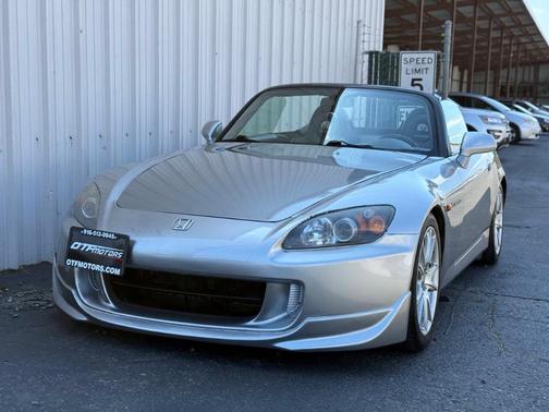 Gray 2004 Honda S2000