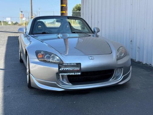Gray 2004 Honda S2000