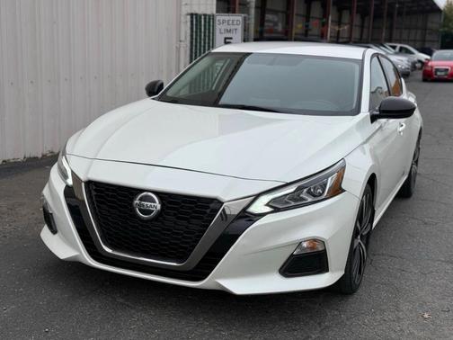 2019 Nissan Altima 2.5 SR