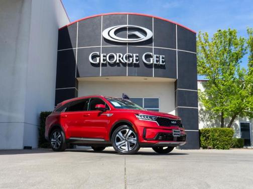 Red 2023 Kia Sorento Hybrid EX