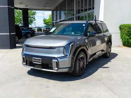 Gray 2024 Kia EV9 GT-LINE