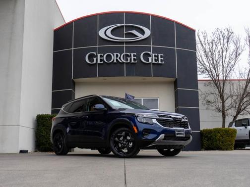 Blue 2026 Kia Seltos EX