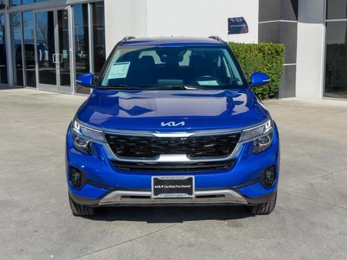 Blue 2023 Kia Seltos S