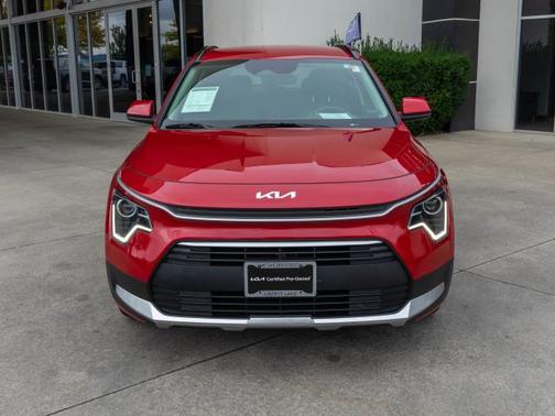 2024 Kia Niro LX