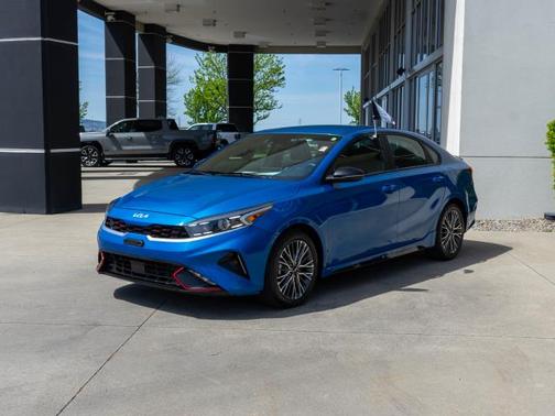 2022 Kia Forte GT-LINE