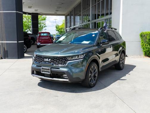 Green 2023 Kia Sorento EX X-LINE