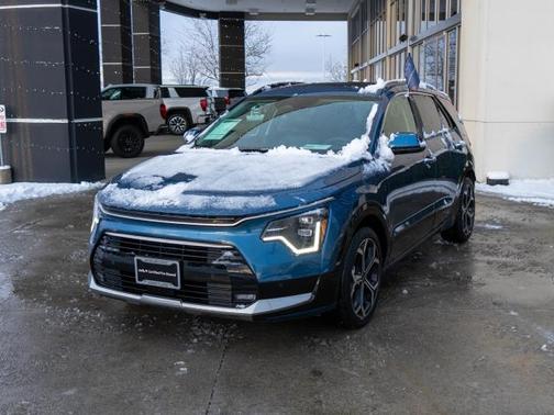 2025 Kia Niro SX TOURING