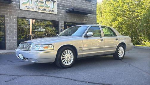 2010 Mercury Grand Marquis LS Sedan 4D