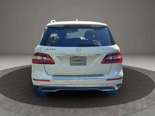 2013 Mercedes-Benz M-Class 4MATIC